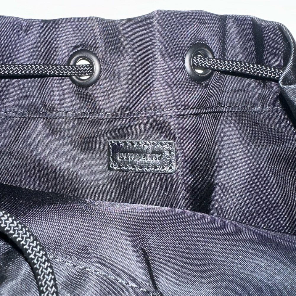 Burberry Travel Drawstring Pouch - Picture 3 of 6